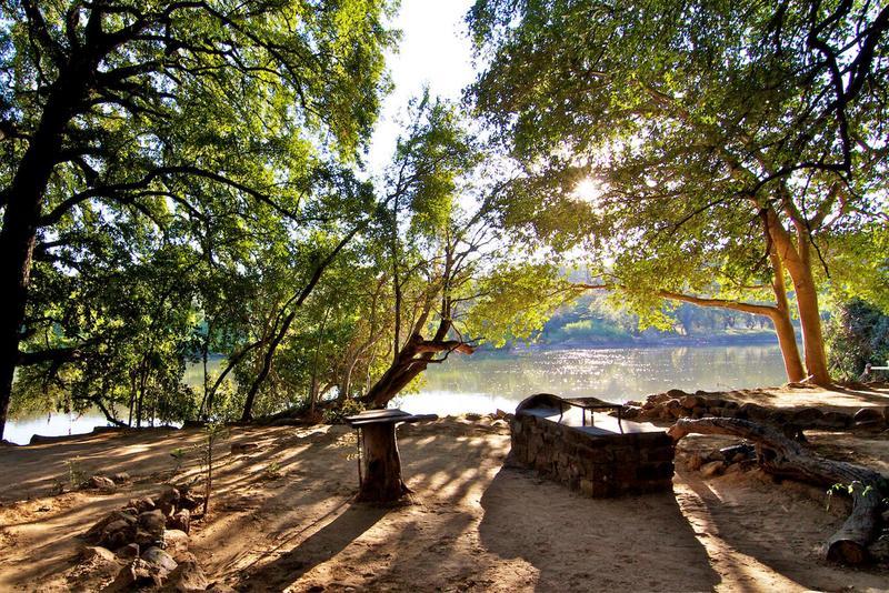Kunene River Lodge Ehomba Kültér fotó